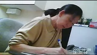 Obudziła się wcześnie rano latina dojrzale mamuski de z dużym kutasem i pieprzy się w cipki