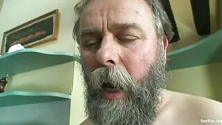 Okulary dziewczyna pokazuje na wideo klasa mistrzowska dojrzałe mamuśki Sex oralny